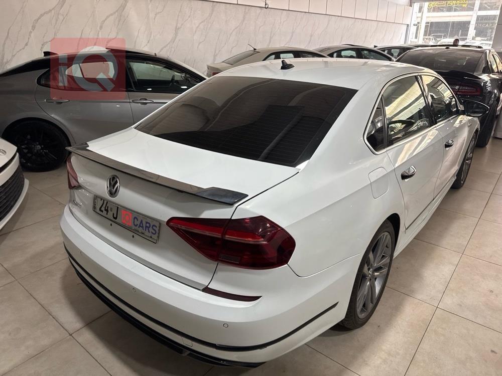 فولكسفاغن باسات